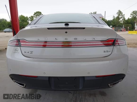 ✅ 2014 Lincoln MKZ Hybrid • VIN: 3LN6L2LU2ER817257 • Lot: 43149857. Listed on IAAI with 117,590 mi. Free auction sales archive from the USA and detailed vehicle history report at DreamBid. Image 17.