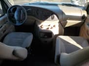 ✅ 2002 Ford Econoline Passenger XL • VIN: 1FBSS31L52HA44517 • Лот: 42819185. Опубликован ранее на Copart с пробегом 148 064 миль. Бесплатный доступ к архиву аукционных продаж из США и подробный отчёт об истории автомобиля на DreamBid. Изображение 8.