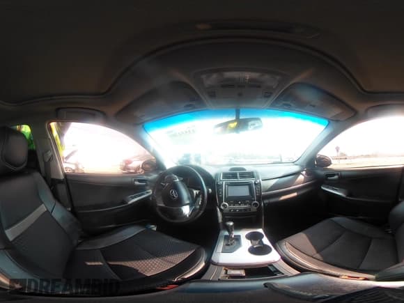 ✅ 2012 Toyota Camry SE • VIN: 4T1BF1FK3CU160646 • Lot: 43551361. Wystawiony na IAAI z przebiegiem 163 740 mil. Bezpłatny archiwum sprzedaży aukcyjnych z USA i szczegółowy raport historii pojazdu na DreamBid. Zdjęcie 18.