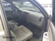 ✅ 2005 Dodge Dakota SLT • VIN: 1D7HW48N95S269592 • Lot: 42675637. Listed on IAAI with 153,456 mi. Free auction sales archive from the USA and detailed vehicle history report at DreamBid. Image 5.