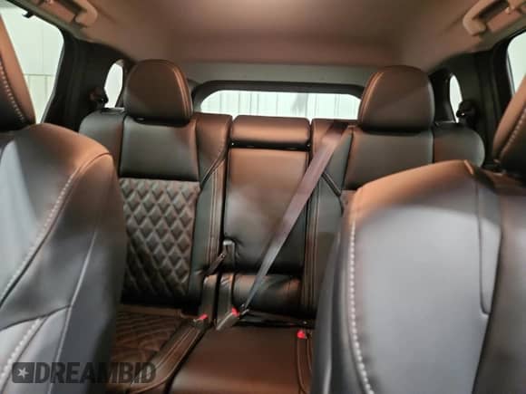 2024 Mitsubishi Outlander SEL with VIN JA4J4WA82RZ073843, listed as a Copart auction lot 81331465 with 10,233 mi miles and Salvage title. Bid and sale history available at DreamBid. Image 10.