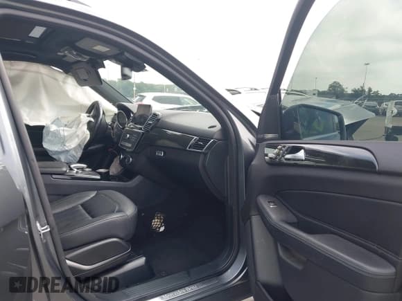 ✅ 2018 Mercedes-Benz GLE 350 • VIN: 4JGDA5HB0JB153898 • Lot: 43148537. Listed on IAAI with 78,763 mi. Free auction sales archive from the USA and detailed vehicle history report at DreamBid. Image 5.