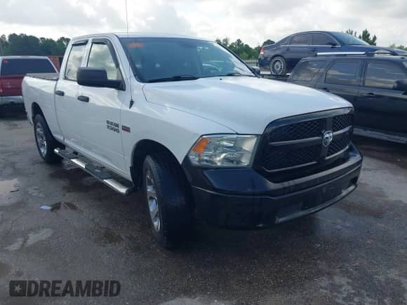 2015 Ram 1500 Express with VIN 1C6RR7FT3FS504568, listed as a IAAI auction lot 42410901 with 207,307 mi miles and . Bid and sale history available at DreamBid. Image 1.