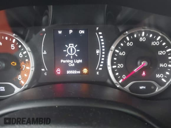 ✅ 2018 Jeep Renegade Latitude • VIN: ZACCJBBB2JPH56428 • Lot: 43263304. Listed on IAAI with 93,522 mi. Free auction sales archive from the USA and detailed vehicle history report at DreamBid. Image 7.