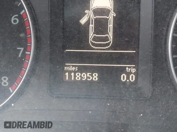 ✅ 2010 Volkswagen Eos • VIN: WVWAA7AH1AV011561 • Лот: 43824428. Опубликован ранее на IAAI с пробегом 118 958 миль. Бесплатный доступ к архиву аукционных продаж из США и подробный отчёт об истории автомобиля на DreamBid. Изображение 7.