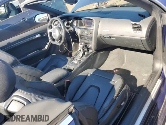 ✅ 2014 Audi RS 5 • VIN: WUAC6AFH5EN900839 • Lot: 87206825. Listed on Copart with 98,134 mi. Free auction sales archive from the USA and detailed vehicle history report at DreamBid. Image 8.