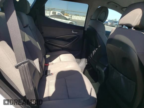 ✅ 2017 Hyundai Santa Fe 2.4L • VIN: 5NMZU3LB0HH003132 • Лот: 66433124. Опубликован ранее на Copart с пробегом 79 923 миль. Бесплатный доступ к архиву аукционных продаж из США и подробный отчёт об истории автомобиля на DreamBid. Изображение 11.