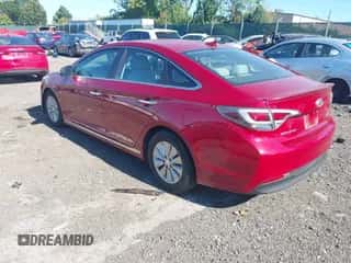 2016 Hyundai Sonata SE с VIN KMHE24L1XGA027007, выставлен на аукционе IAAI как лот 43360344 с пробегом 154 181 миль миль и . История ставок и продаж доступна на DreamBid. Изображение 3.