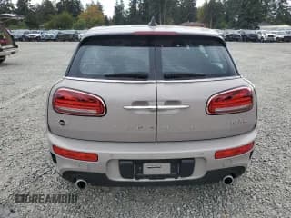 ✅ 2023 MINI Clubman Cooper S • VIN: WMWXJ1C02P2T83500 • Lot: 73221504. Listed on Copart with 3,739 mi. Free auction sales archive from the USA and detailed vehicle history report at DreamBid. Image 6.