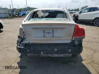 ✅ 2004 Volvo S60 • VIN: YV1RH59H542317976 • Lot: 65174294. Wystawiony na Copart z przebiegiem Nie podano. Bezpłatny archiwum sprzedaży aukcyjnych z USA i szczegółowy raport historii pojazdu na DreamBid. Zdjęcie 6.