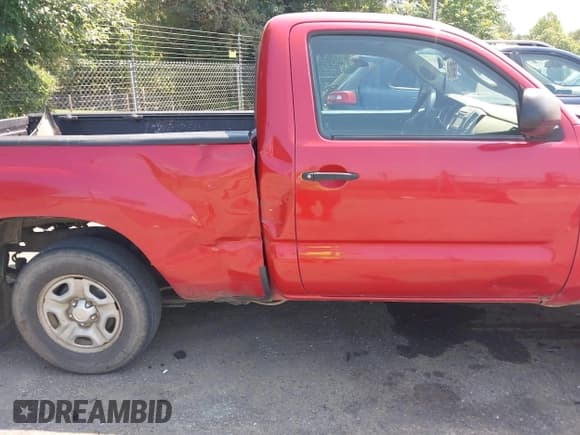 ✅ 2013 Toyota Tacoma • VIN: 5TFNX4CN8DX027668 • Lot: 42405111. Wystawiony na IAAI z przebiegiem 193 453 mil. Bezpłatny archiwum sprzedaży aukcyjnych z USA i szczegółowy raport historii pojazdu na DreamBid. Zdjęcie 18.