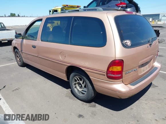 ✅ 1995 Ford Windstar GL • VIN: 2FMDA5142SBA97034 • Lot: 42624485. Listed on IAAI with 143,533 mi. Free auction sales archive from the USA and detailed vehicle history report at DreamBid. Image 3.