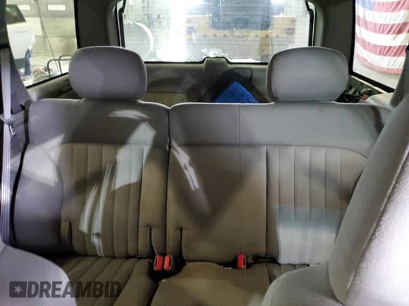 ✅ 2004 Chevrolet Blazer LS • VIN: 1GNDT13X84K112313 • Lot: 62817553. Wystawiony na Copart z przebiegiem 156 427 mil. Bezpłatny archiwum sprzedaży aukcyjnych z USA i szczegółowy raport historii pojazdu na DreamBid. Zdjęcie 10.