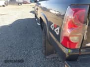 ✅ 2004 Chevrolet Silverado 2500HD LT • VIN: 1GCHK29124E144002 • Lot: 43278652. Wystawiony na IAAI z przebiegiem 179 331 mil. Bezpłatny archiwum sprzedaży aukcyjnych z USA i szczegółowy raport historii pojazdu na DreamBid. Zdjęcie 17.