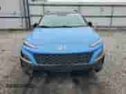 2022 Hyundai Kona SEL z VIN KM8K6CAB5NU889740, wystawiony jako Copart lot #67050245 z przebiegiem 8 507 mil mil oraz Szkoda całkowita • Salvage title. Historia ofert i sprzedaży dostępna na DreamBid. Obrazek 5.