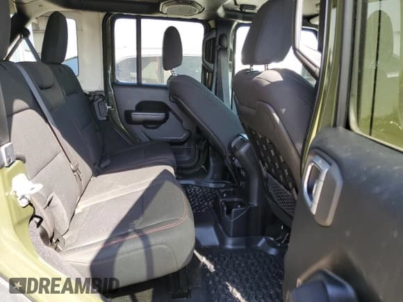 ✅ 2020 Jeep Wrangler Unlimited Rubicon • VIN: 1C4HJXFG9LW329455 • Лот: 47429375. Опубликован ранее на Copart с пробегом 57 629 миль. Бесплатный доступ к архиву аукционных продаж из США и подробный отчёт об истории автомобиля на DreamBid. Изображение 11.