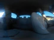 ✅ 2015 Hyundai Genesis 3.8L • VIN: KMHGN4JE7FU027646 • Lot: 41427686. Wystawiony na IAAI z przebiegiem 120 114 mil. Bezpłatny archiwum sprzedaży aukcyjnych z USA i szczegółowy raport historii pojazdu na DreamBid. Zdjęcie 18.