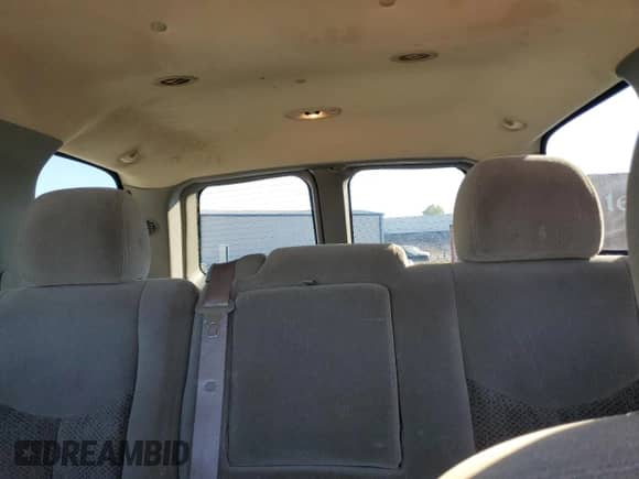 2003 Chevrolet Tahoe LT с VIN 1GNEC13Z73R251327, выставлен на аукционе Copart как лот 85694465 с пробегом 132 064 миль миль и Списание • Salvage title. История ставок и продаж доступна на DreamBid. Изображение 10.