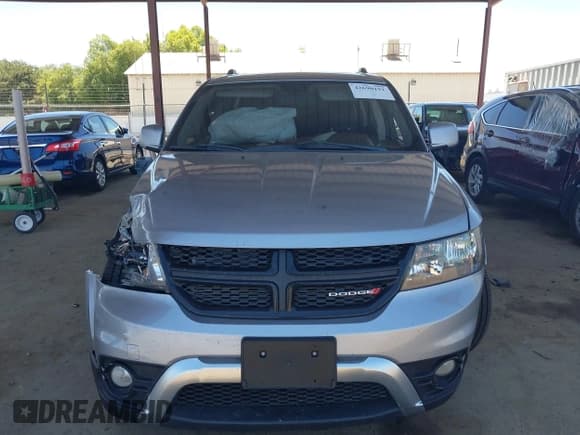 ✅ 2017 Dodge Journey Crossroad Plus • VIN: 3C4PDCGG8HT613733 • Lot: 42690152. Listed on IAAI with 97,256 mi. Free auction sales archive from the USA and detailed vehicle history report at DreamBid. Image 12.