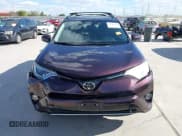 ✅ 2018 Toyota RAV4 XLE • VIN: 2T3WFREV7JW433779 • Lot: 43486563. Wystawiony na IAAI z przebiegiem 200 016 mil. Bezpłatny archiwum sprzedaży aukcyjnych z USA i szczegółowy raport historii pojazdu na DreamBid. Zdjęcie 13.