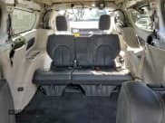 ✅ 2022 Chrysler Pacifica Hybrid Touring L • VIN: 2C4RC1L74NR118871 • Лот: 95501755. Опубликован ранее на Copart с пробегом Не указан. Бесплатный доступ к архиву аукционных продаж из США и подробный отчёт об истории автомобиля на DreamBid. Изображение 10.