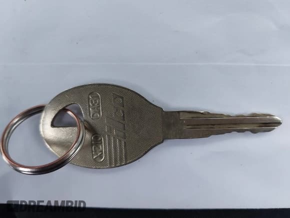 ✅ 1998 Nissan Sentra XE • VIN: 3N1AB41D7WL049749 • Lot: 41271394. Wystawiony na IAAI z przebiegiem 161 353 mil. Bezpłatny archiwum sprzedaży aukcyjnych z USA i szczegółowy raport historii pojazdu na DreamBid. Zdjęcie 11.