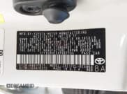 ✅ 2017 Toyota Corolla L • VIN: 5YFBURHE0HP667704 • Lot: 43565227. Wystawiony na IAAI z przebiegiem 135 750 mil. Bezpłatny archiwum sprzedaży aukcyjnych z USA i szczegółowy raport historii pojazdu na DreamBid. Zdjęcie 9.