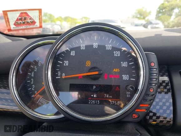 ✅ 2017 MINI Convertible Cooper S • VIN: WMWWG9C53H3C22950 • Lot: 42297714. Wystawiony na IAAI z przebiegiem 22 613 mil. Bezpłatny archiwum sprzedaży aukcyjnych z USA i szczegółowy raport historii pojazdu na DreamBid. Zdjęcie 7.