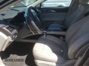 ✅ 2019 Lincoln MKZ Reserve II • VIN: 3LN6L5E99KR634301 • Lot: 65548715. Wystawiony na Copart z przebiegiem 57 206 mil. Bezpłatny archiwum sprzedaży aukcyjnych z USA i szczegółowy raport historii pojazdu na DreamBid. Zdjęcie 7.