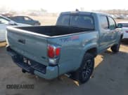 ✅ 2023 Toyota Tacoma SR • VIN: 3TMCZ5AN9PM626034 • Lot: 43517093. Wystawiony na IAAI z przebiegiem 35 131 mil. Bezpłatny archiwum sprzedaży aukcyjnych z USA i szczegółowy raport historii pojazdu na DreamBid. Zdjęcie 4.