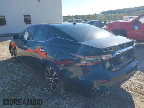 ✅ 2023 Nissan Maxima SV • VIN: 1N4AA6CV4PC510782 • Lot: 43558424. Wystawiony na IAAI z przebiegiem 47 497 mil. Bezpłatny archiwum sprzedaży aukcyjnych z USA i szczegółowy raport historii pojazdu na DreamBid. Zdjęcie 3.