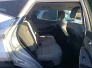 ✅ 2017 Hyundai Santa Fe 2.4L • VIN: 5XYZUDLB4HG421502 • Лот: 66428542. Опубликован ранее на Copart с пробегом 83 275 миль. Бесплатный доступ к архиву аукционных продаж из США и подробный отчёт об истории автомобиля на DreamBid. Изображение 6.