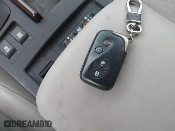 ✅ 2011 Lexus RX 350 • VIN: 2T2BK1BA3BC102170 • Lot: 43268857. Listed on IAAI with 133,191 mi. Free auction sales archive from the USA and detailed vehicle history report at DreamBid. Image 11.