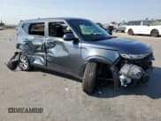 ✅ 2022 Kia Soul LX • VIN: KNDJ23AUXN7826161 • Lot: 70926325. Wystawiony na Copart z przebiegiem 91 604 mil. Bezpłatny archiwum sprzedaży aukcyjnych z USA i szczegółowy raport historii pojazdu na DreamBid. Zdjęcie 4.