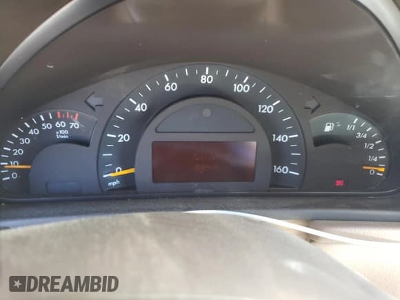 ✅ 2001 Mercedes-Benz C 230/260/280/320 • VIN: WDBRF61J21F089325 • Лот: 57538794. Опубликован ранее на Copart с пробегом 88 695 миль. Бесплатный доступ к архиву аукционных продаж из США и подробный отчёт об истории автомобиля на DreamBid. Изображение 9.