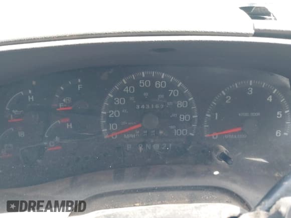 ✅ 1998 Ford F-150 XL • VIN: 1FTRX07L9WKB52729 • Lot: 41599414. Wystawiony na IAAI z przebiegiem 343 167 mil. Bezpłatny archiwum sprzedaży aukcyjnych z USA i szczegółowy raport historii pojazdu na DreamBid. Zdjęcie 7.