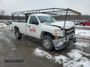 ✅ 2014 Chevrolet Silverado 2500HD Work Truck • VIN: 1GC0KVCG6EF166902 • Lot: 45173735. Wystawiony na Copart z przebiegiem 210 910 mil. Bezpłatny archiwum sprzedaży aukcyjnych z USA i szczegółowy raport historii pojazdu na DreamBid. Zdjęcie 4.
