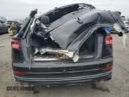 ✅ 2023 Audi SQ8 Prestige • VIN: WA1CWBF10PD034136 • Lot: 81126035. Wystawiony na Copart z przebiegiem Nie podano. Bezpłatny archiwum sprzedaży aukcyjnych z USA i szczegółowy raport historii pojazdu na DreamBid. Zdjęcie 6.