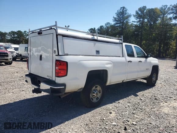 ✅ 2018 Chevrolet Silverado 2500HD Work Truck • VIN: 1GC2CUEG1JZ261230 • Lot: 85583395. Listed on Copart with 239,316 mi. Free auction sales archive from the USA and detailed vehicle history report at DreamBid. Image 3.