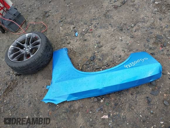 2018 Dodge Challenger R/T z VIN 2C3CDZBT3JH310531, wystawiony jako IAAI lot #42730050 z przebiegiem Nie podano mil oraz . Historia ofert i sprzedaży dostępna na DreamBid. Obrazek 12.