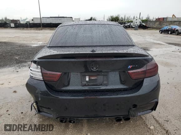 ✅ 2017 BMW M4 • VIN: WBS3U9C58HP970719 • Лот: 56536075. Опубликован ранее на Copart с пробегом 78 466 миль. Бесплатный доступ к архиву аукционных продаж из США и подробный отчёт об истории автомобиля на DreamBid. Изображение 6.