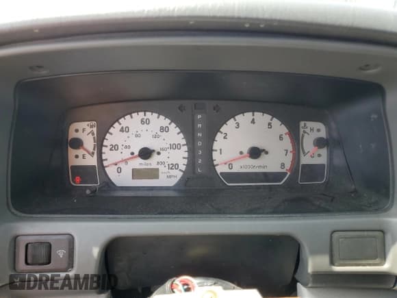 ✅ 2003 Mitsubishi Montero Sport ES • VIN: JA4LS21H93J042456 • Lot: 61086055. Listed on Copart with Not provided. Free auction sales archive from the USA and detailed vehicle history report at DreamBid. Image 9.