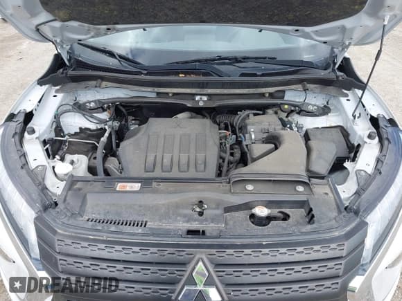 ✅ 2022 Mitsubishi Eclipse Cross SE • VIN: JA4ATWAA8NZ003912 • Lot: 41993773. Listed on IAAI with 64,311 mi. Free auction sales archive from the USA and detailed vehicle history report at DreamBid. Image 10.