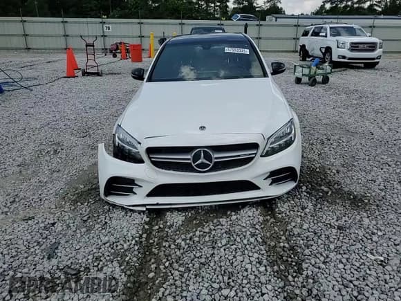 ✅ 2019 Mercedes-Benz C 43 AMG • VIN: 55SWF6EB4KU292762 • Lot: 57553335. Wystawiony na Copart z przebiegiem 59 469 mil. Bezpłatny archiwum sprzedaży aukcyjnych z USA i szczegółowy raport historii pojazdu na DreamBid. Zdjęcie 13.