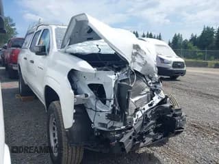 ✅ 2023 Chevrolet Colorado 2WD Work Truck • VIN: 1GCPSBEK4P1197130 • Лот: 42474302. Опубликован ранее на IAAI с пробегом Не указан. Бесплатный доступ к архиву аукционных продаж из США и подробный отчёт об истории автомобиля на DreamBid. Изображение 1.