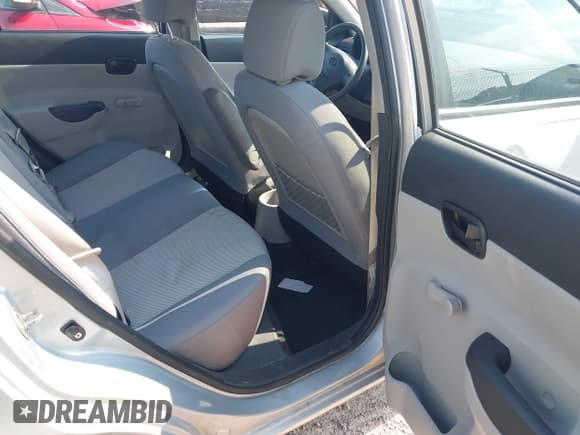 ✅ 2011 Hyundai Accent GLS • VIN: KMHCN4AC9BU538511 • Лот: 42649755. Опубликован ранее на IAAI с пробегом 170 392 миль. Бесплатный доступ к архиву аукционных продаж из США и подробный отчёт об истории автомобиля на DreamBid. Изображение 8.