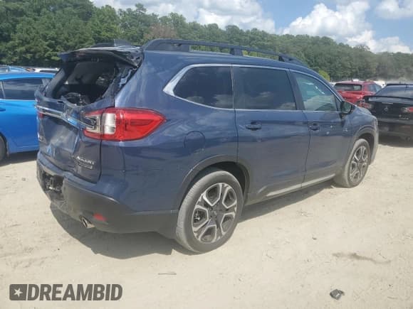 ✅ 2024 Subaru Ascent Limited • VIN: 4S4WMARD2R3437385 • Lot: 68286395. Listed on Copart with 14,822 mi. Free auction sales archive from the USA and detailed vehicle history report at DreamBid. Image 3.