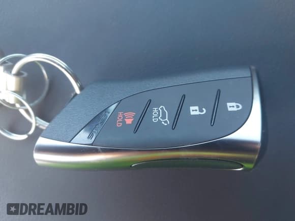 ✅ 2025 Lexus GX 550 Premium+ • VIN: JTJTBCDX0S5060511 • Lot: 43555239. Wystawiony na IAAI z przebiegiem 2 464 mil. Bezpłatny archiwum sprzedaży aukcyjnych z USA i szczegółowy raport historii pojazdu na DreamBid. Zdjęcie 11.