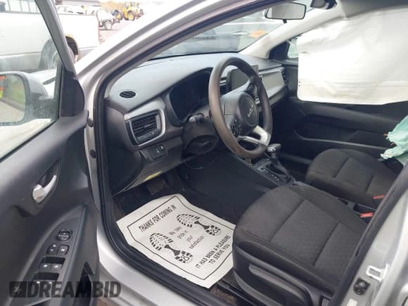 ✅ 2023 Kia Rio S • VIN: 3KPA24AD3PE600388 • Лот: 43563056. Опубликован ранее на IAAI с пробегом 49 348 миль. Бесплатный доступ к архиву аукционных продаж из США и подробный отчёт об истории автомобиля на DreamBid. Изображение 5.