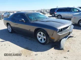 ✅ 2014 Dodge Challenger SXT • VIN: 2C3CDYAG7EH273956 • Лот: 41830767. Опубликован ранее на IAAI с пробегом 142 181 миль. Бесплатный доступ к архиву аукционных продаж из США и подробный отчёт об истории автомобиля на DreamBid. Изображение 1.